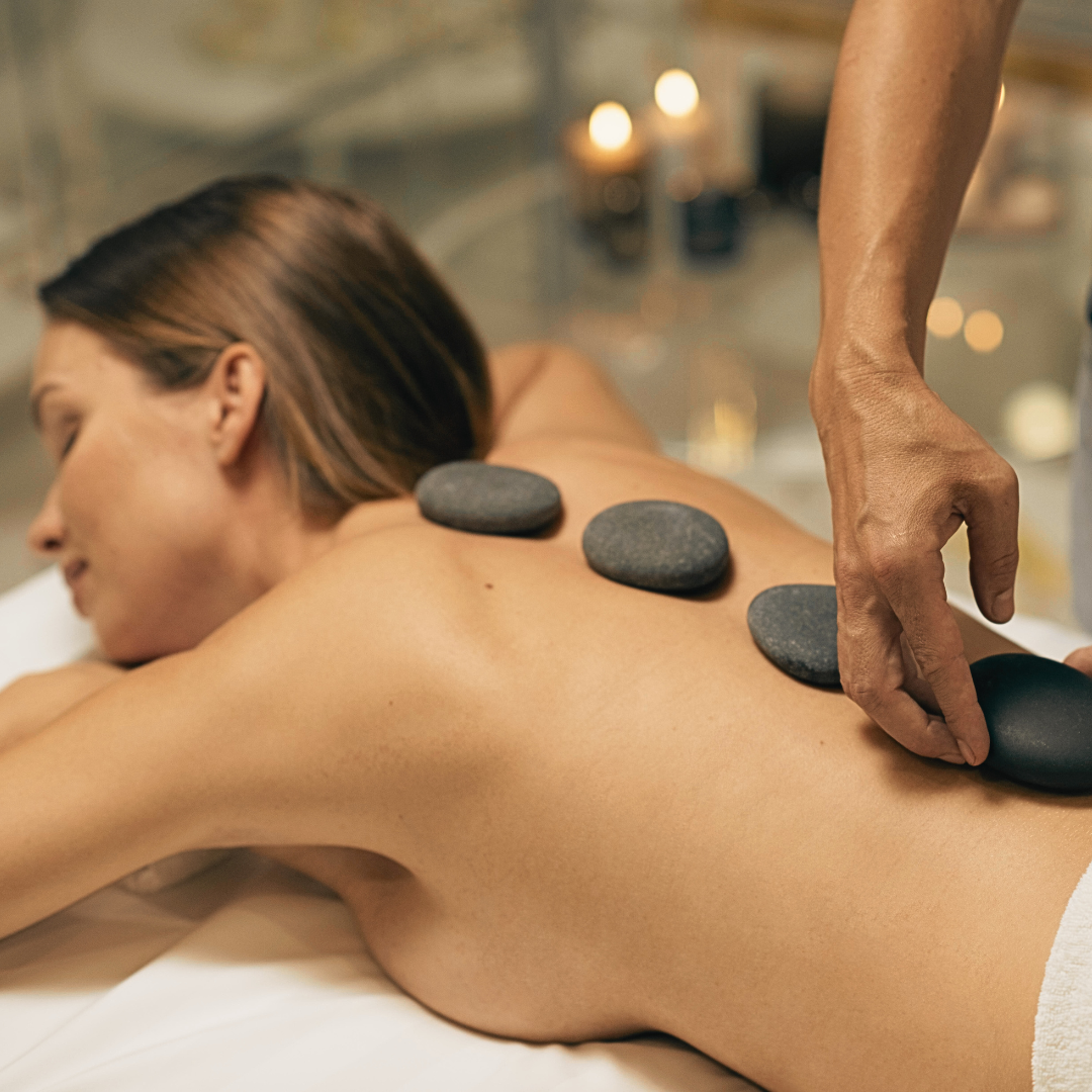 Masaż gorącymi kamieniami (Usługa kosmetyczna SPA)